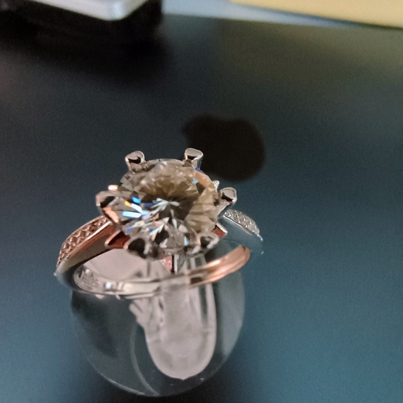 Radiant Silver Moissanite Ring 1 Ct - Picture 6 of 8